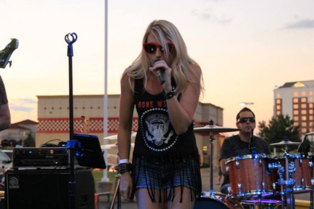 Quaker Steak and Lube